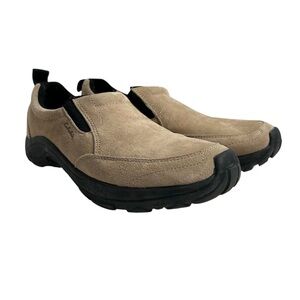 Cabela’s Tan Slip-On Shoes Women’s Size 10